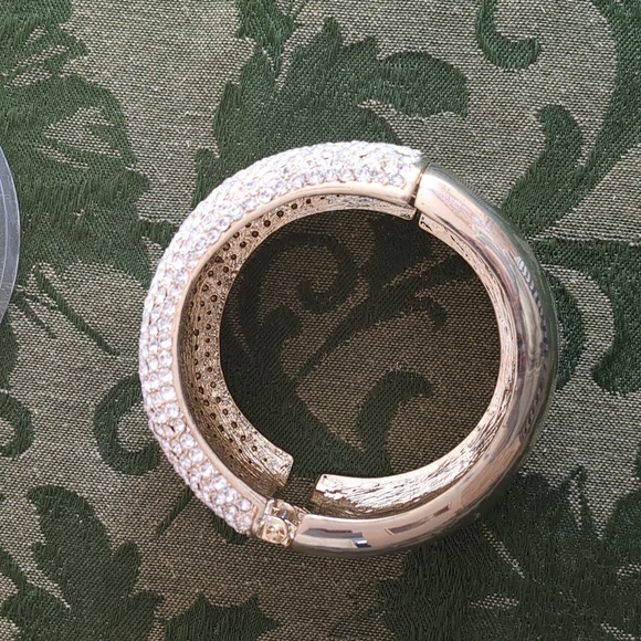 Crystal bangle - Picture 2 of 2